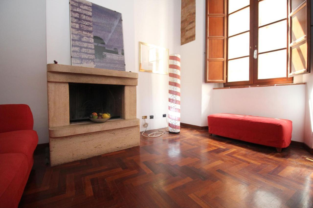 Logge Del Papa Apartment Siena Ngoại thất bức ảnh
